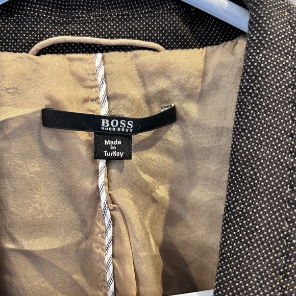 BOSS Blazer EXCELLENT CONDITION - Picture 5 of 6